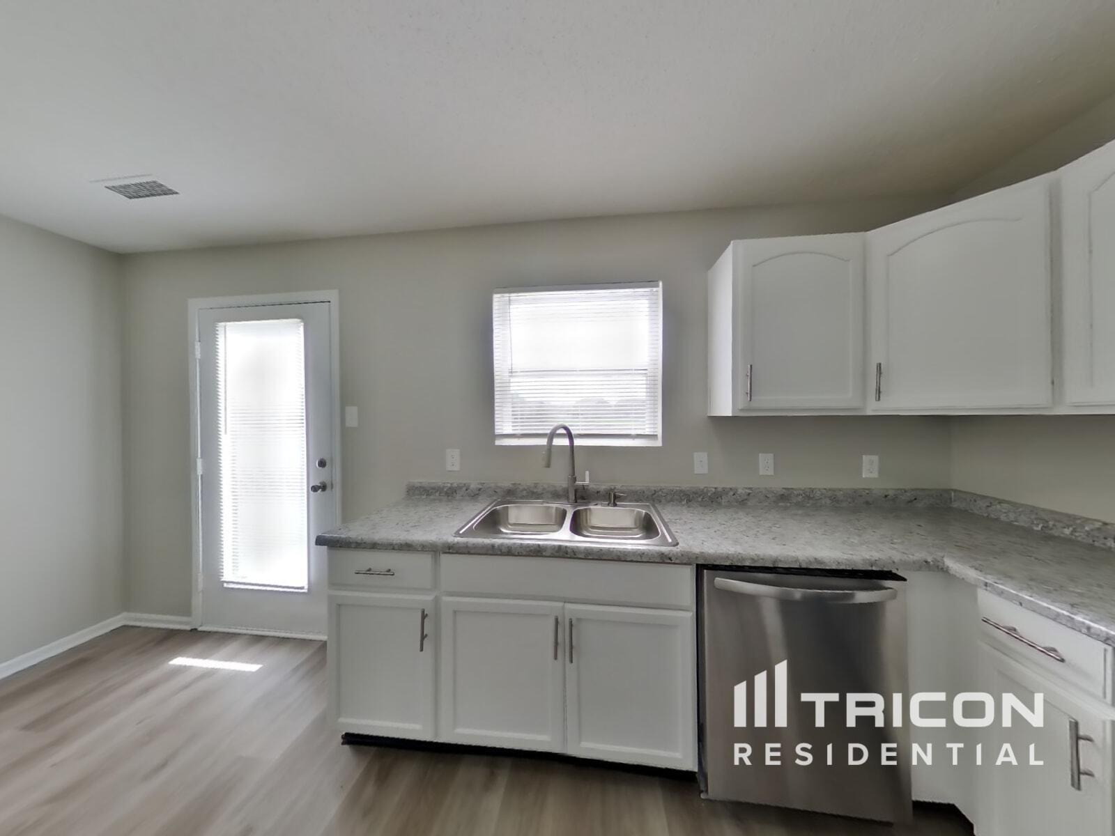 Building Photo - 2869 Ludwig Dr