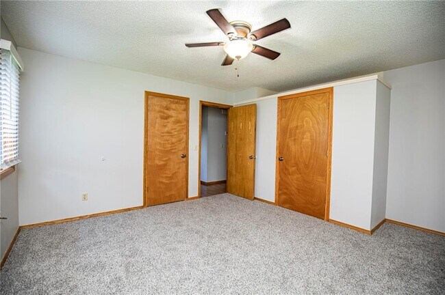 Building Photo - 301 SW C St