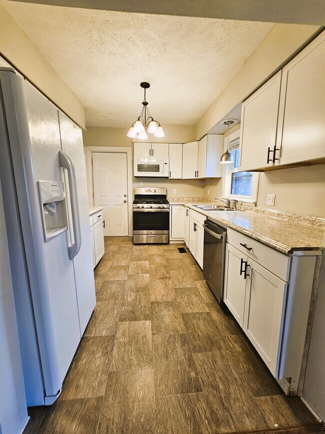 Primary Photo - 419 Chestnut St