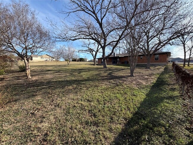 Building Photo - 9712 Springdale Rd