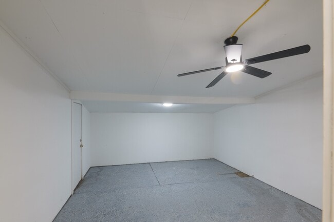 Building Photo - 1848 Kipling St