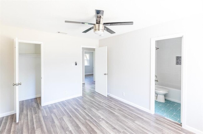Building Photo - 10309 Burmaster Ln