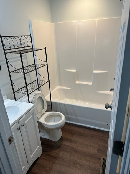 Building Photo - 316 Whitehead Ave