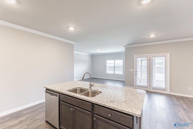 Building Photo - 290 Caudle Dr