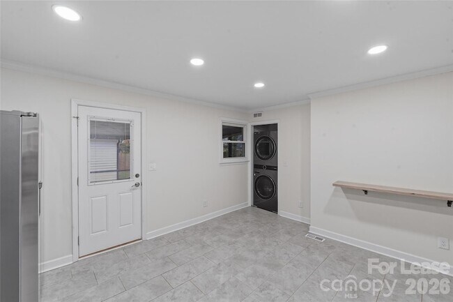 Building Photo - 4212 Hammett St