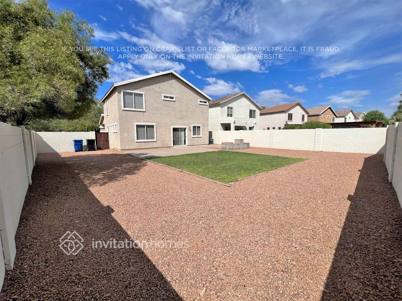 Building Photo - 10621 E Plata Ave