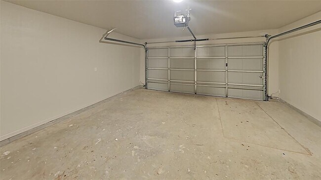 Building Photo - 11200 Burnham Ave