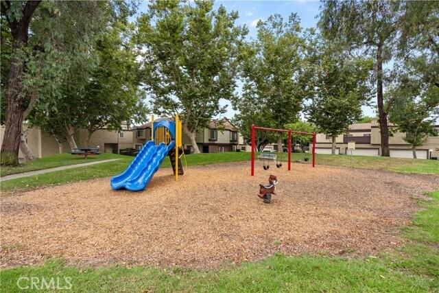 Building Photo - 9384 Roundup Dr