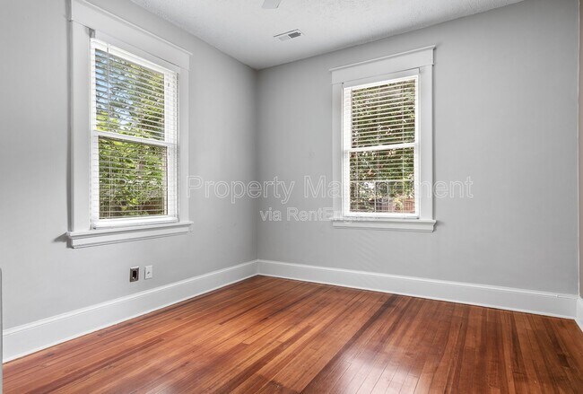 Building Photo - 4007 Chevy Chase St