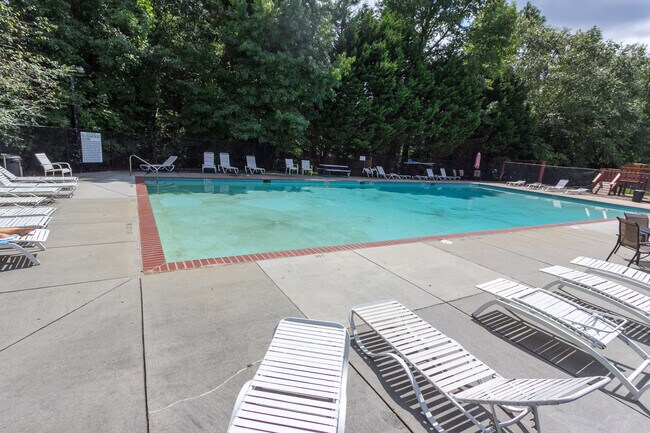 Building Photo - 5485 Forest Falls Dr