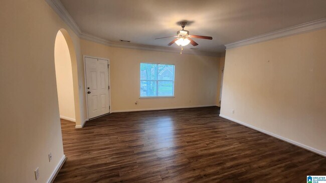 Building Photo - 299 High Ridge Dr