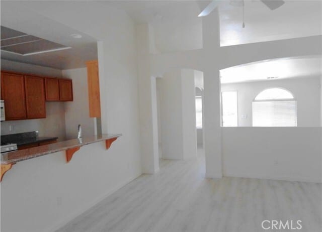 Building Photo - 15930 Oak Ct