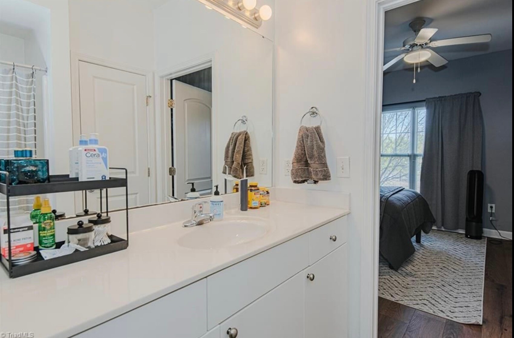 Building Photo - 302 Campus Walk Trl