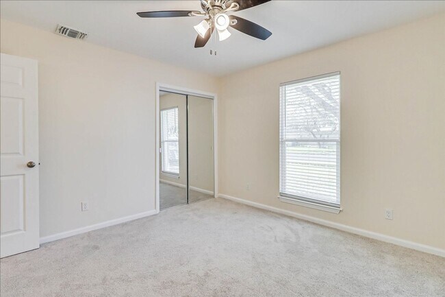 Building Photo - 7314 Ottawa Cir