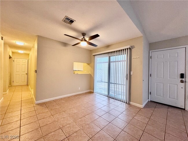 Building Photo - 7289 Topeka Dr