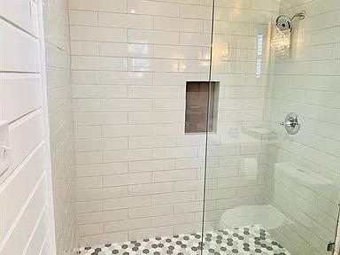 Building Photo - 602 S Chestnut St