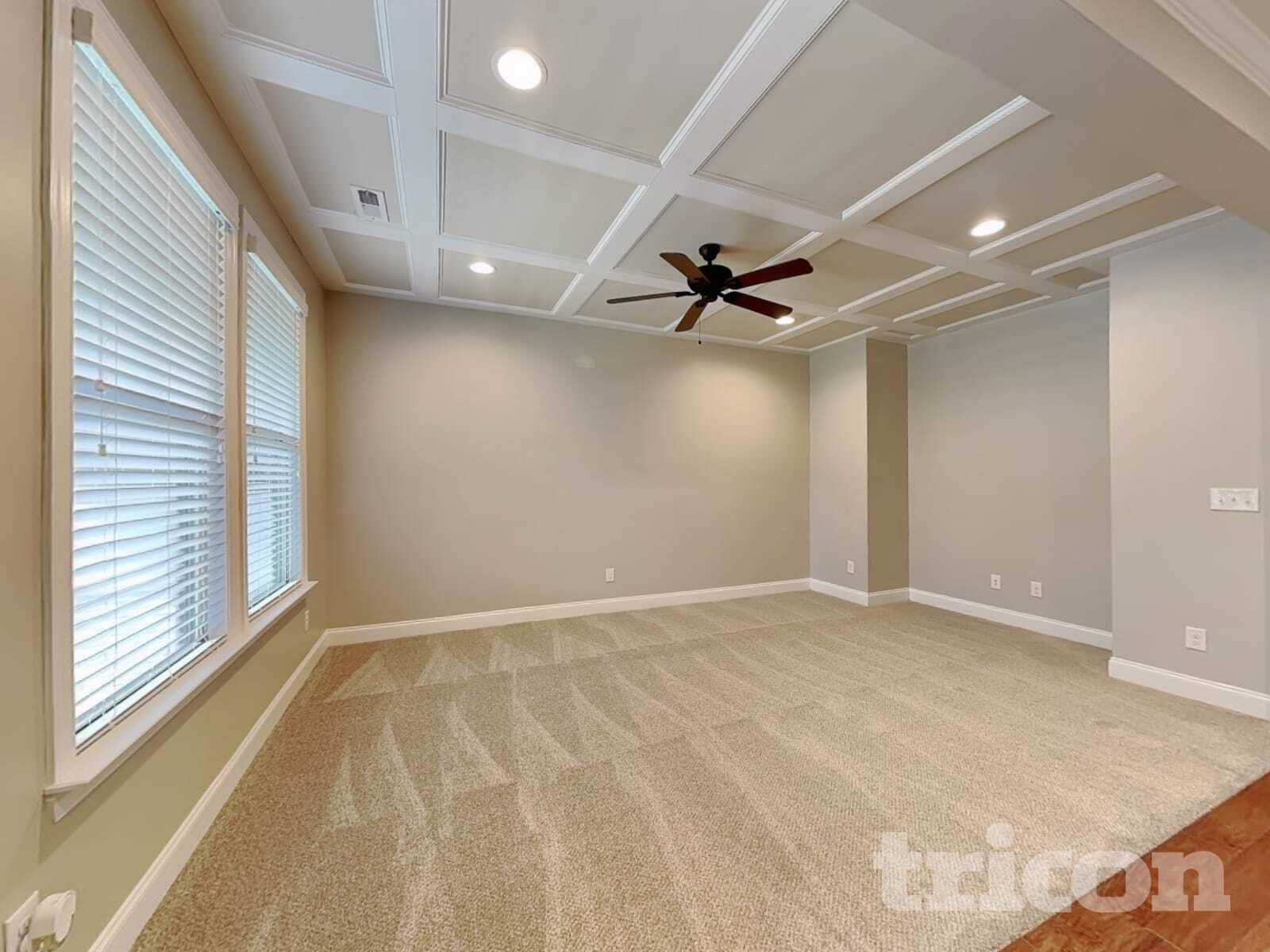 Building Photo - 10403 Drake Hill Dr