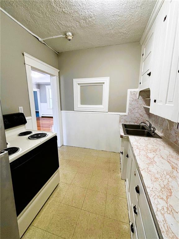 Building Photo - 124 Burnside Ave