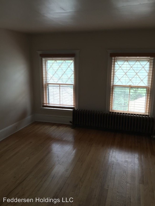 Building Photo - 2201 Aldrich Ave S