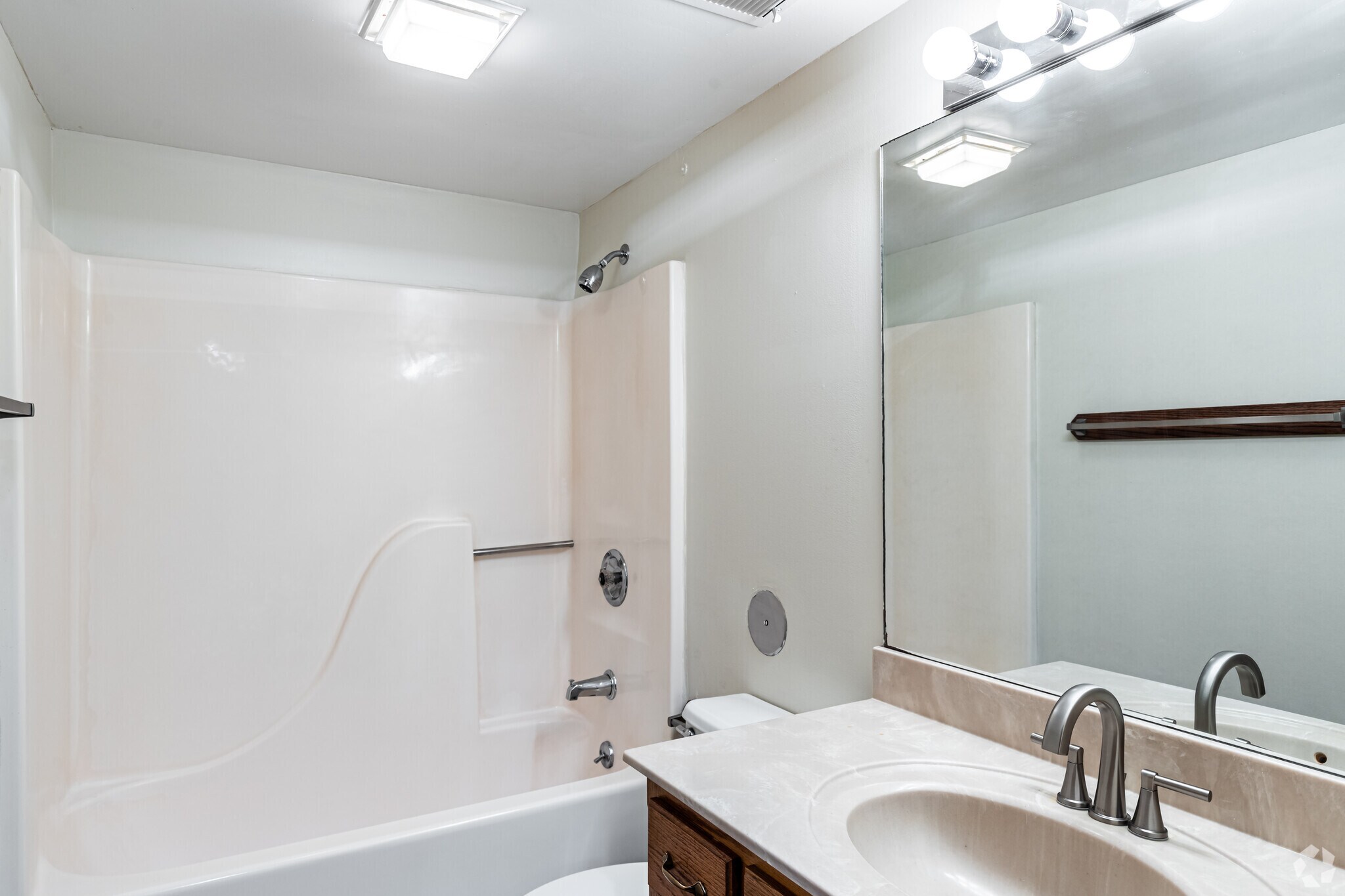 Burr Oak Woods 3403 NW Duncan Rd Blue Springs MO 64015 Apartment Finder