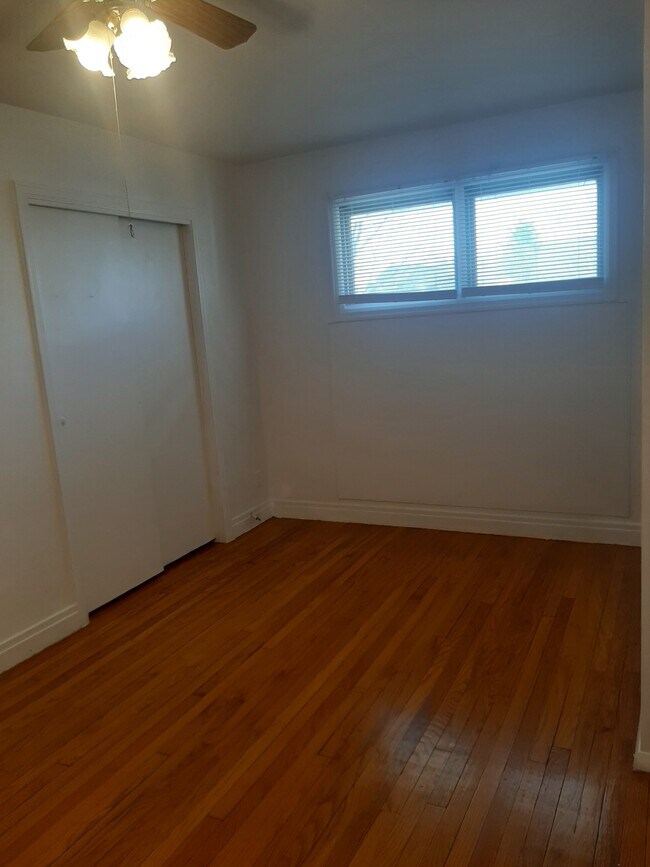 Bedroom 1 - 517-1 Stafford Ave