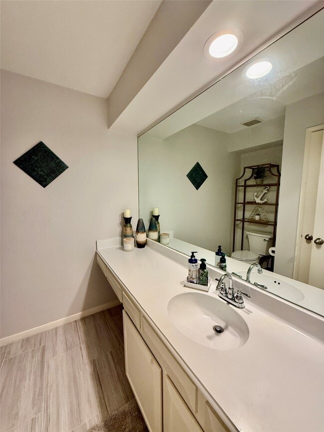 Building Photo - 14331 Still Meadow Dr