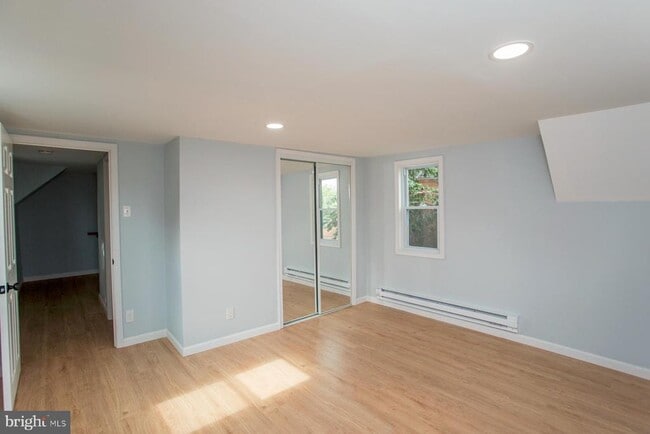 Building Photo - 3412 Upper West End Ave