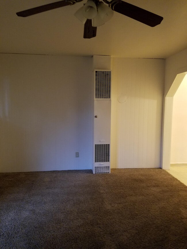 Building Photo - 593 14th St