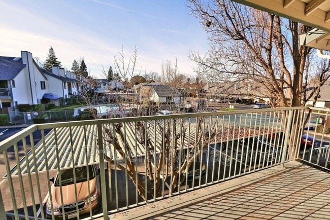 Building Photo - 2394 Alta Garden Ln