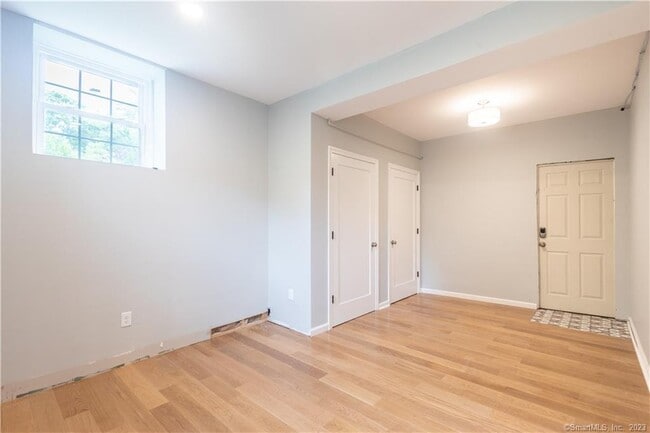 Building Photo - 55 Cider Mill Ln