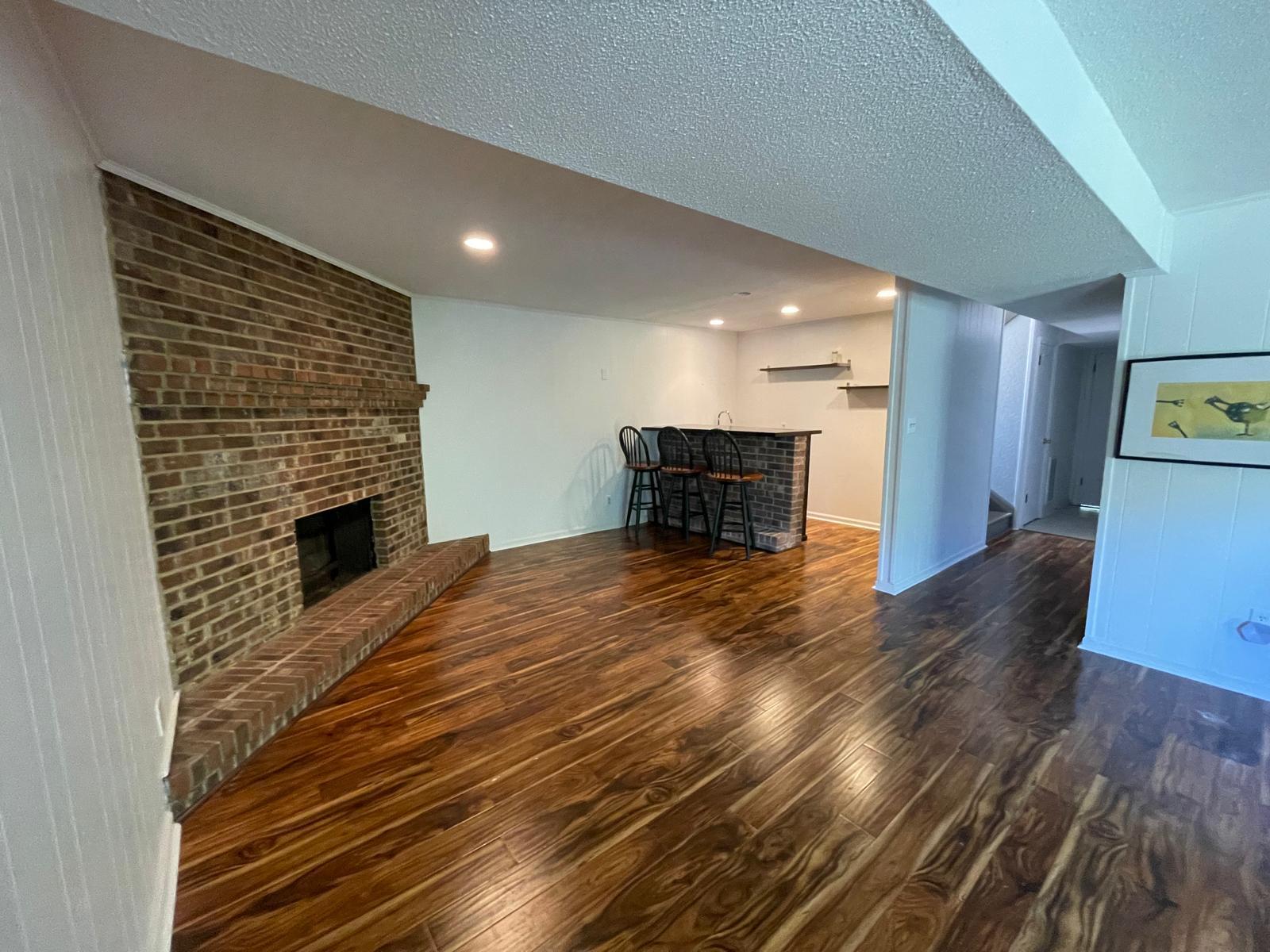 Building Photo - 4528 Sherry Ln