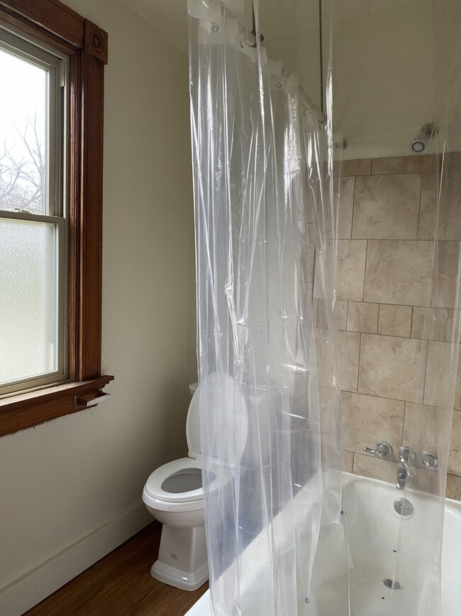 Building Photo - 8302 Curzon Ave