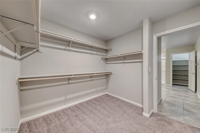 Building Photo - 4024 Floating Fern Ave