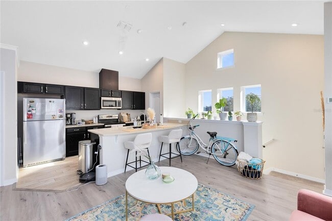 Building Photo - 8638 Omura Aly