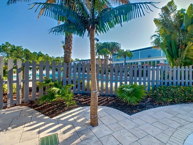 Building Photo - 1048 Plantation Ln