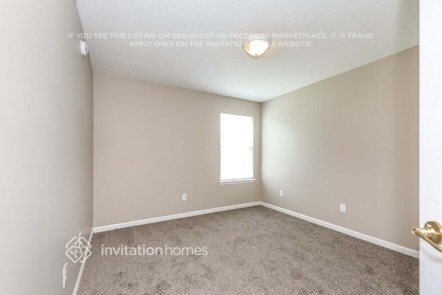 Building Photo - 11121 Apple Blossom Trail W