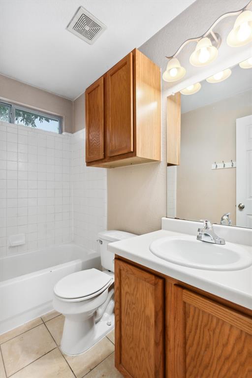 Building Photo - 107 McCarthur Dr
