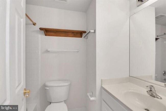 Building Photo - 9540 Parsonage Ln