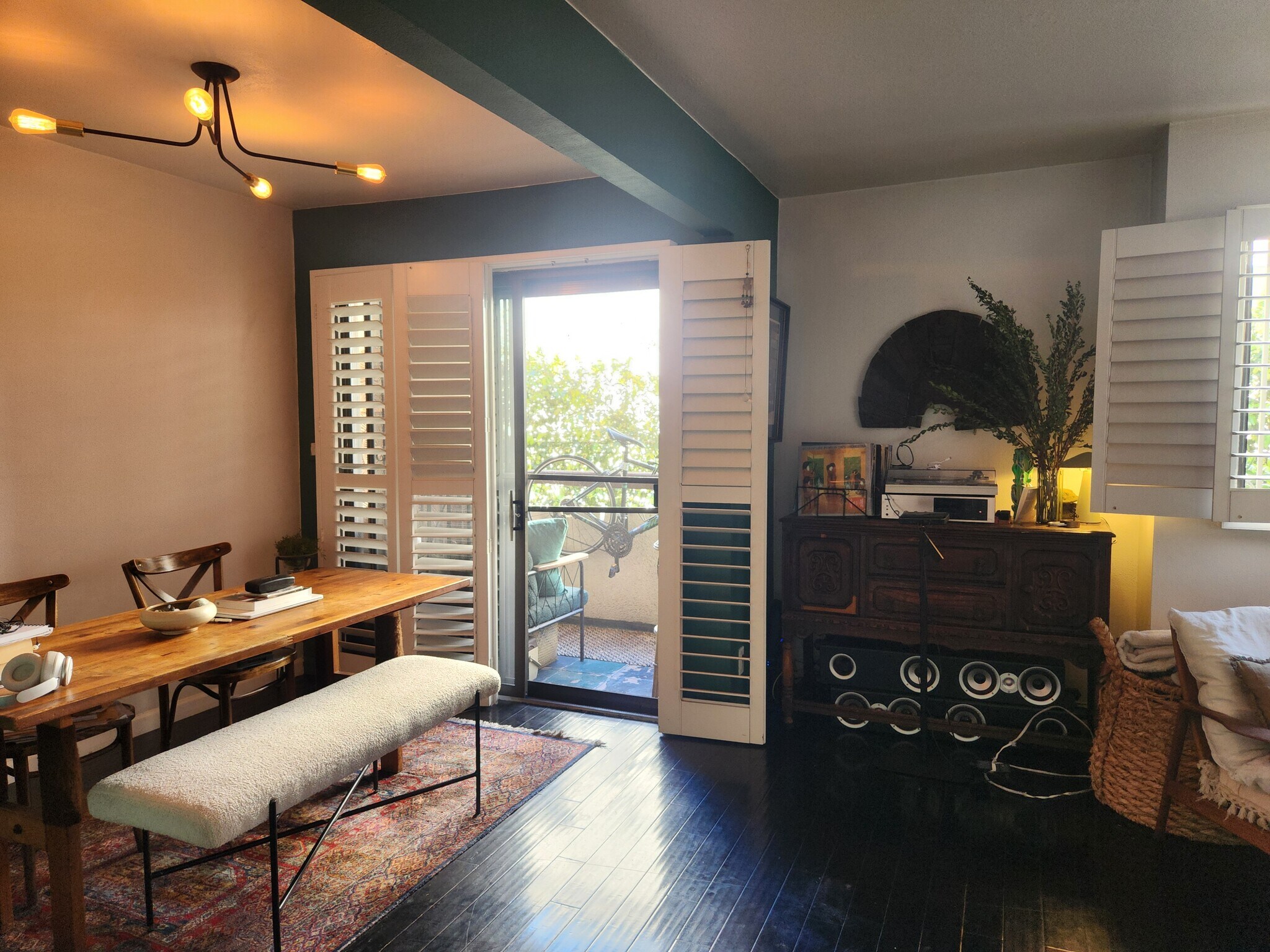 Building Photo - 435 S Virgil Ave