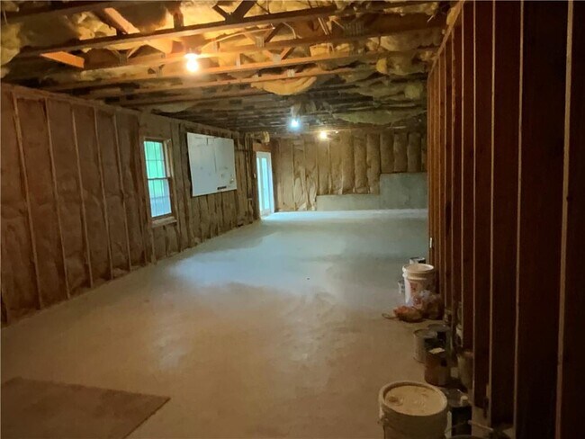 Building Photo - 795 Hedgewick Trail