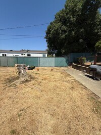 Building Photo - 232 Mountain View Ave
