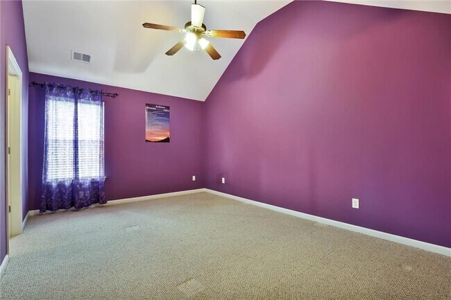 Building Photo - 159 Molly Way