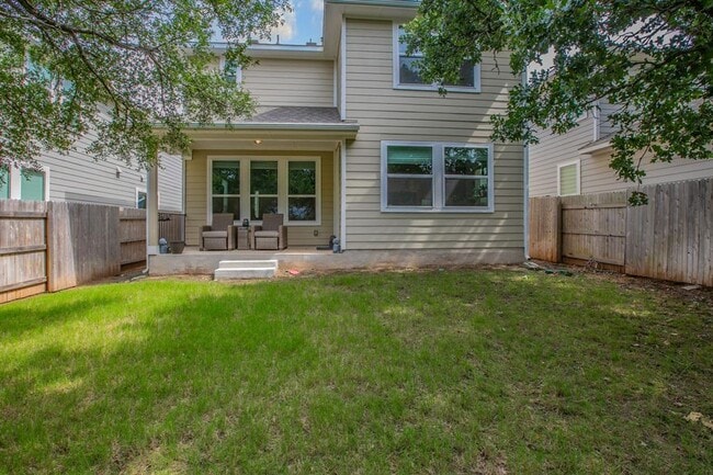 Building Photo - 173 Riverhill Dr