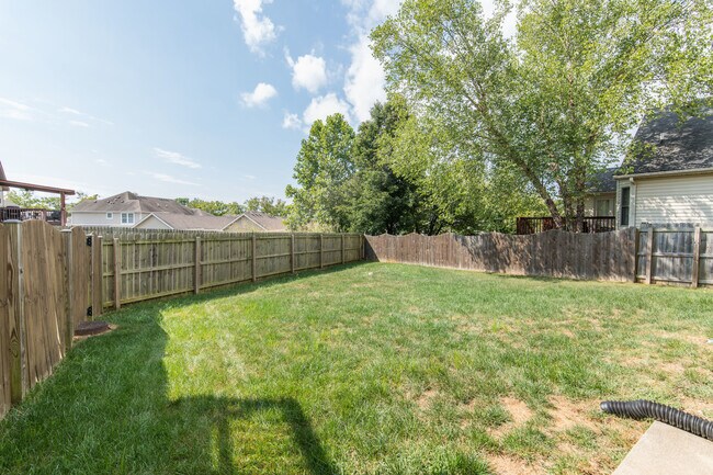 Building Photo - 3056 New River Pl