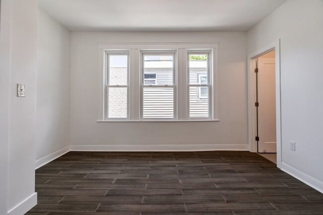 Building Photo - 82 Ballou Ave