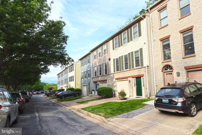 Building Photo - 3760 College Ave
