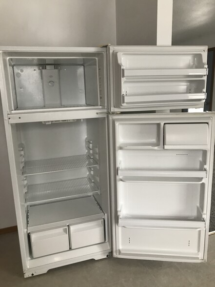 Refrigerator / Freezer - 161 E Susitna Ave