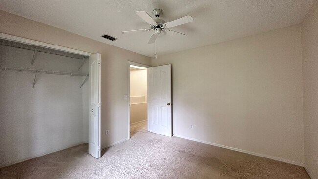 Building Photo - 7468 Aprelle Dr