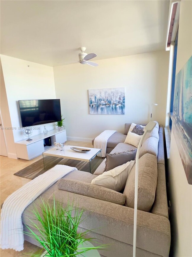 Building Photo - 1330 West Ave