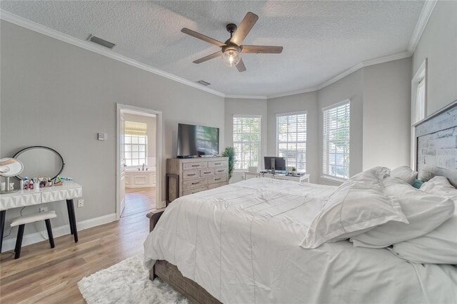 Building Photo - 5225 Brighton Shore Dr